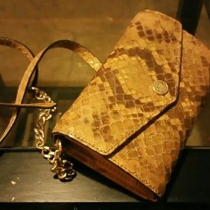 Michael kors crossbody bag