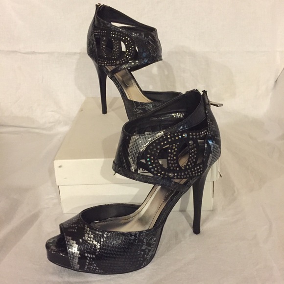 Black snake skin heels - Picture 1 of 4