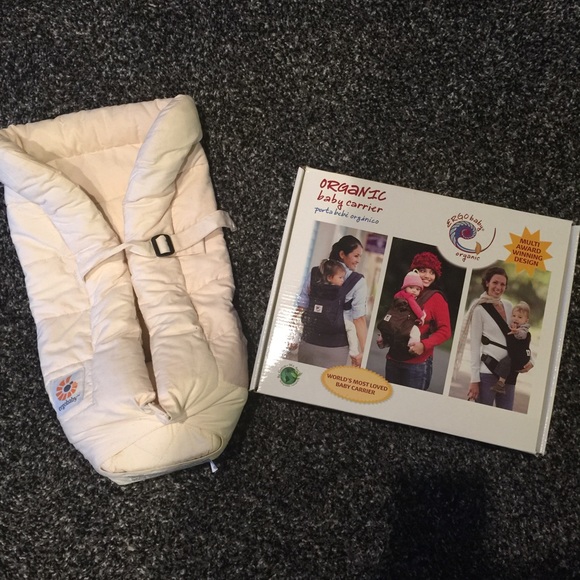 Brown Ergo Baby Carrier & Newborn Insert