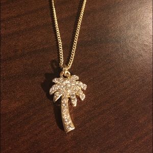 Palm Tree Nacklace
