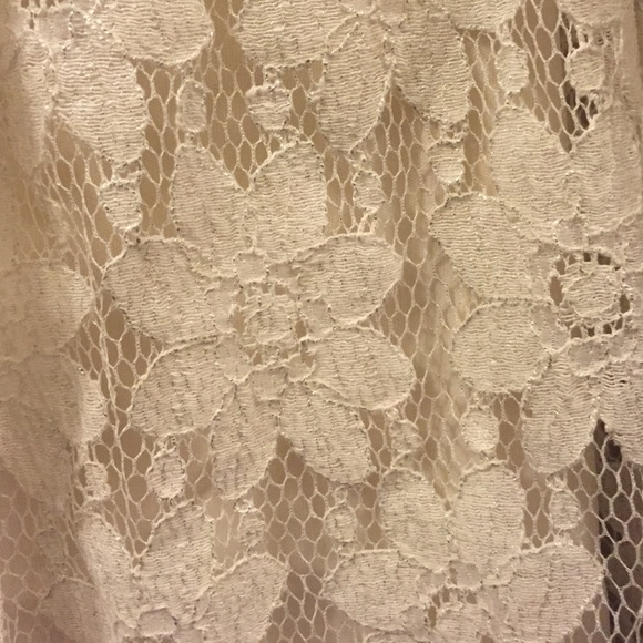 American Eagle Flowy Off White Cream Lace Skirt - Picture 3 of 3