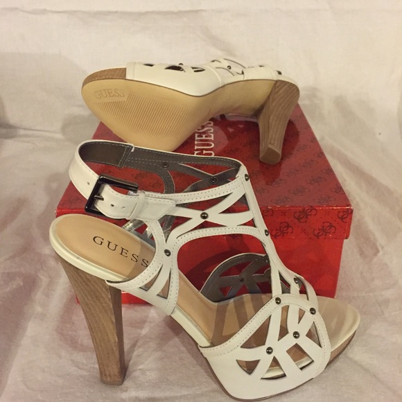 Guess white heels- genuine leather - Picture 2 of 4