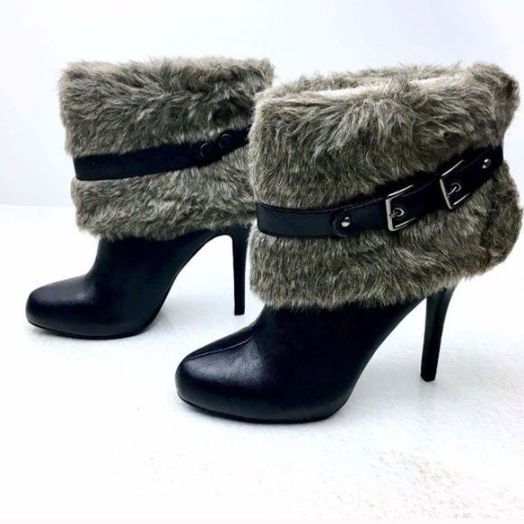 ⚜️LAST PAIR🔹7 1/2🔹New Fur Latte Ankle Boots - Picture 4 of 4