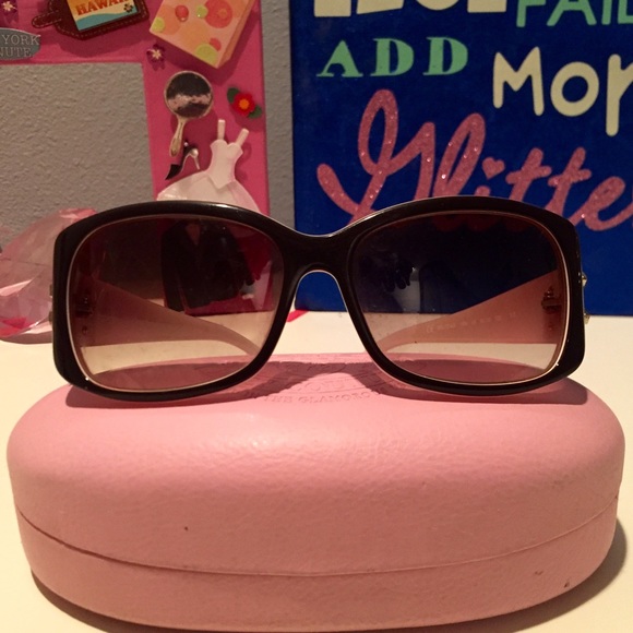 Juicy Couture Sunglasses💗