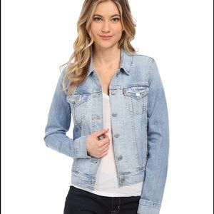Levi's Light Wash Trucker Denim Jacket
