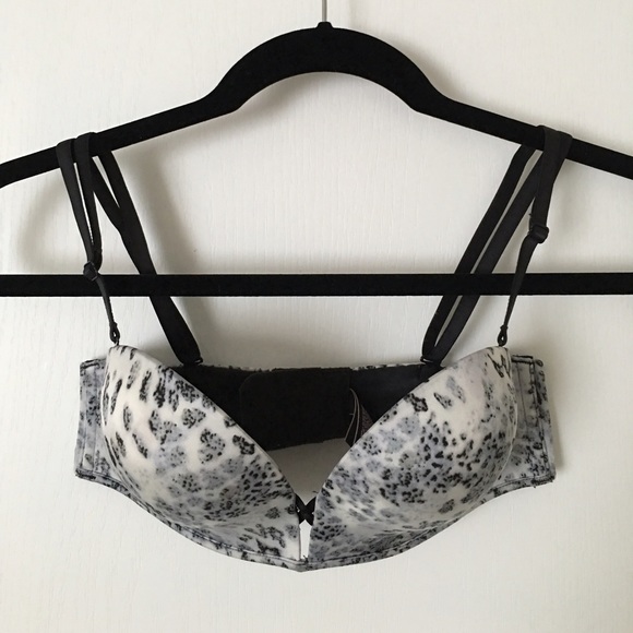 Victoria Secret Bombshell Multiway Bra - Picture 1 of 2
