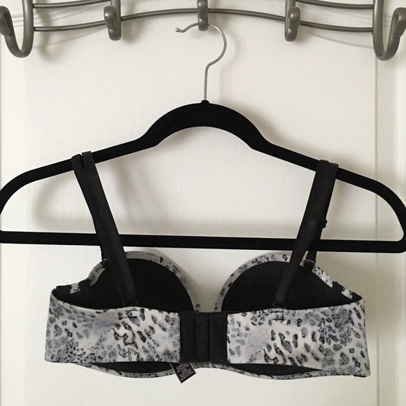 Victoria Secret Bombshell Multiway Bra - Picture 2 of 2