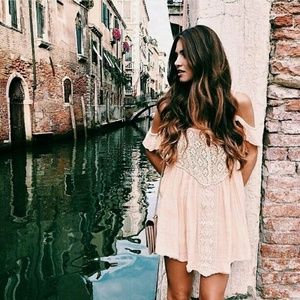 Meet your Posher, Enas