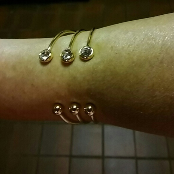 💎CZ AND RHINESTONE CUFF ARMLETTE💎 - Picture 3 of 4