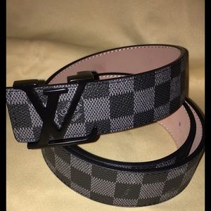 Louis Vuitton belt