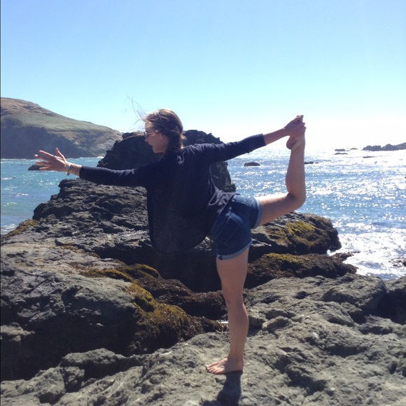 Meet your Posher, Hannah - Picture 3 of 4