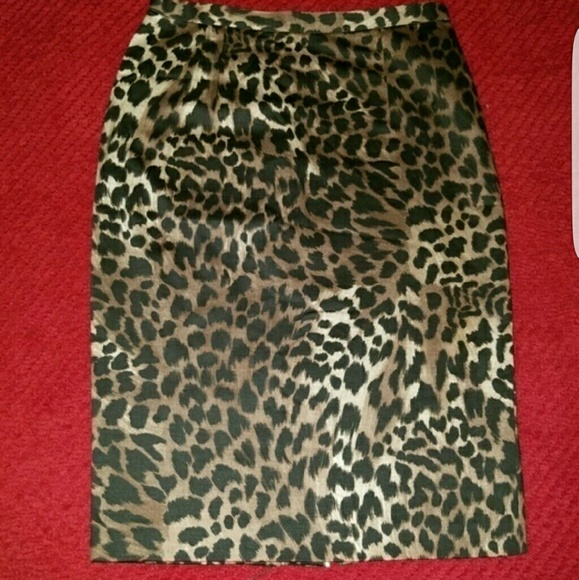 Authentic Michael Kors Leopard pencil skirt