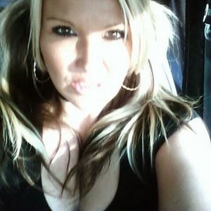 Meet your Posher, Tonya