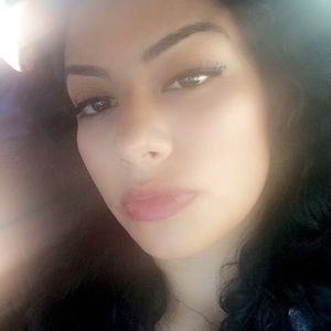 Meet your Posher, Paulina