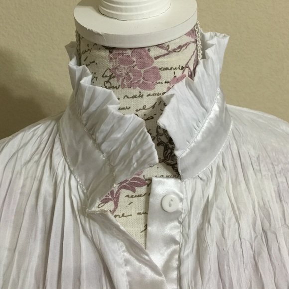 White Ruffle Blouse [TO-69] - Picture 2 of 4