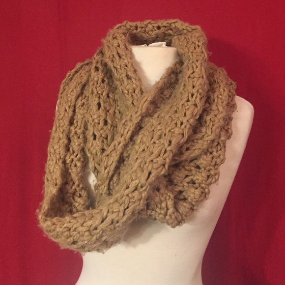 Sweater Infiniti Scarf