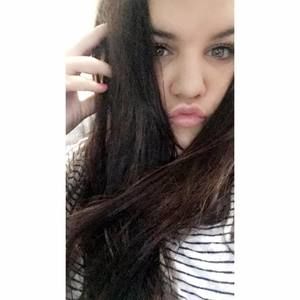 Meet your Posher, Brianna