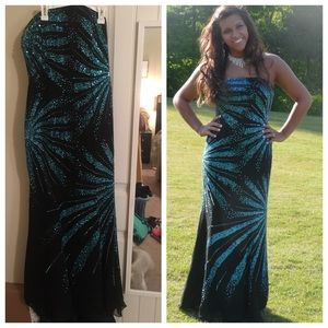 Prom/formal dress