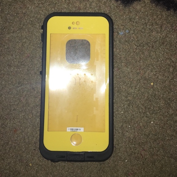 LIFEPROOF iPhone 5/5S Phone Case.