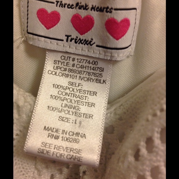 Dress - Picture 3 of 4