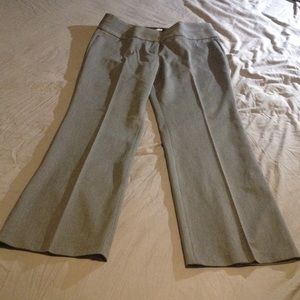 Express, Editor, 8 short, sleek grey trousers, NWT