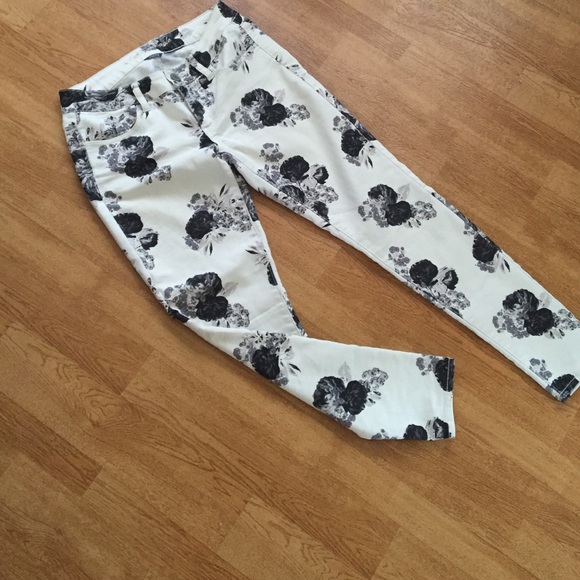 American eagle jeggings!
