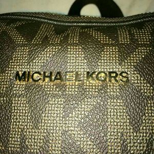 Meet your Posher, Irene