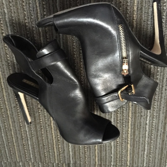 Black bootie heels