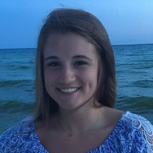 Meet your Posher, Caroline