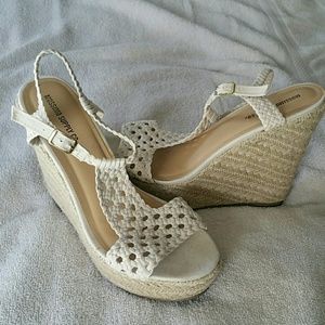 Open toe wedges