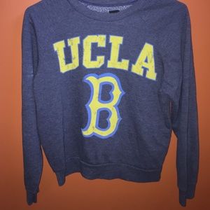Forever 21 Ucla Sweatshirt Size Small!