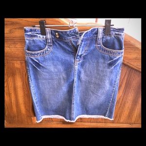 Old Navy Jean Mini Skirt, size 4