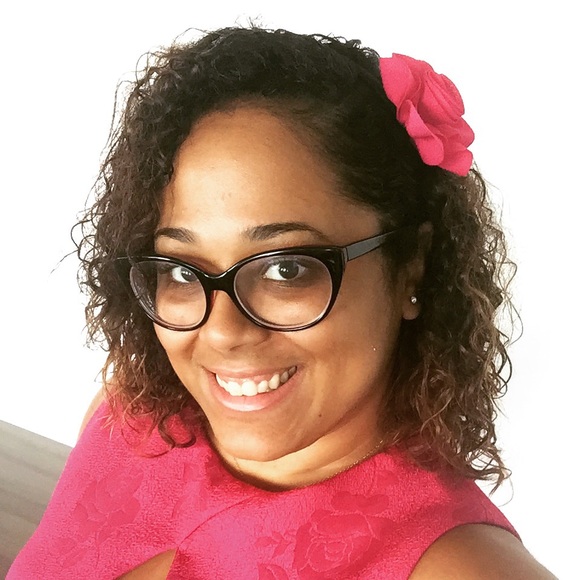 Meet your Posher, Rocio - Picture 1 of 1