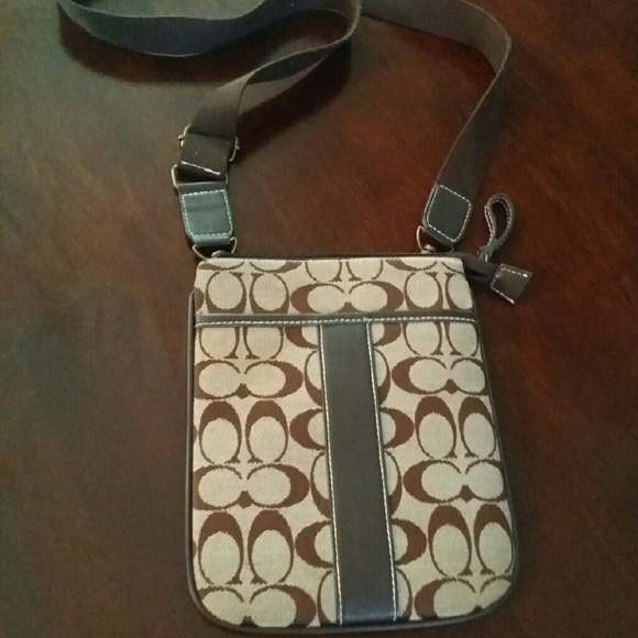 Authentic Coach purse handbag like new