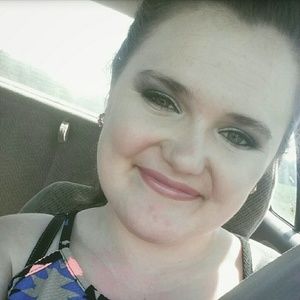 Meet your Posher, Kellie