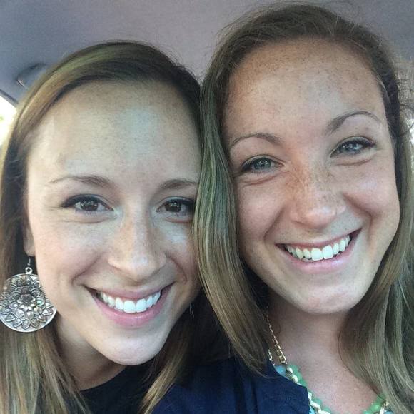 Meet your Posher, Allison - Picture 1 of 1