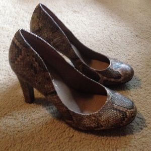 Jessica Simpson Faux Snakeskin Heels