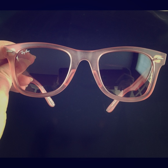 Pink Ray Bans Wayfarer