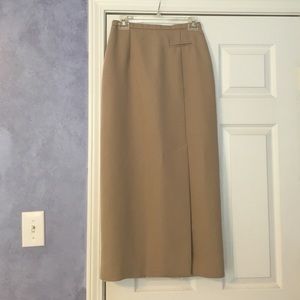 Fully-lined Long Skirt