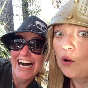 Meet your Posher, Christina