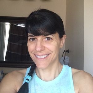 Meet your Posher, Connie