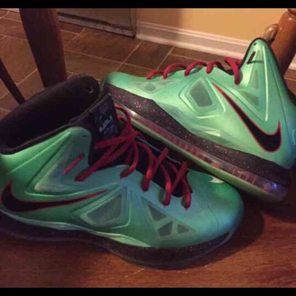 Cutting Jade 10's Size 6.5 - Picture 2 of 3