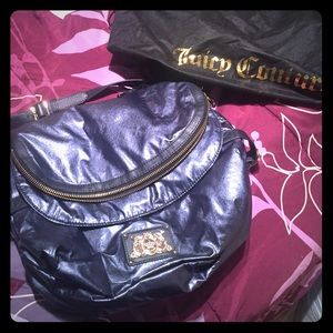 brand new never used juicy couture purse !