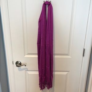 BNWT Scarf