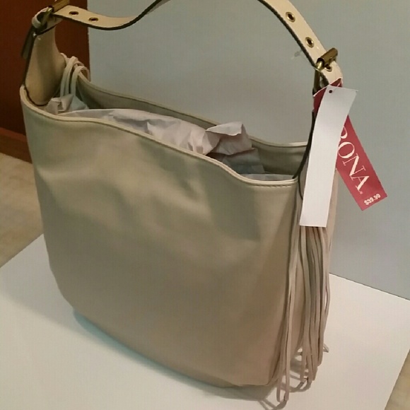 Merona ivory fringe hand bag,  new - Picture 2 of 4