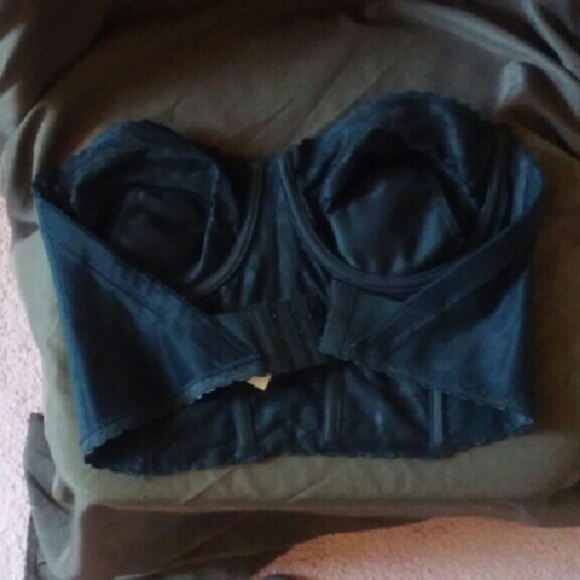 !SOLD ON Ⓜ! Subtract size 36C black lace Bra - Picture 2 of 3