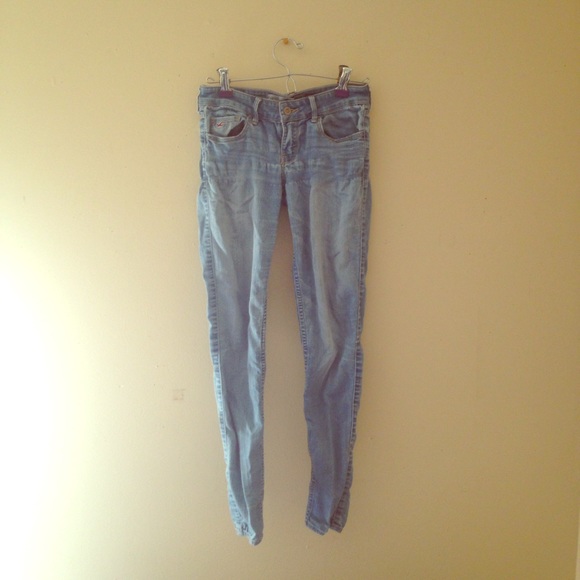 Light wash hollister jeans