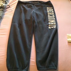 Abercrombie and Fitch stretch pant capris