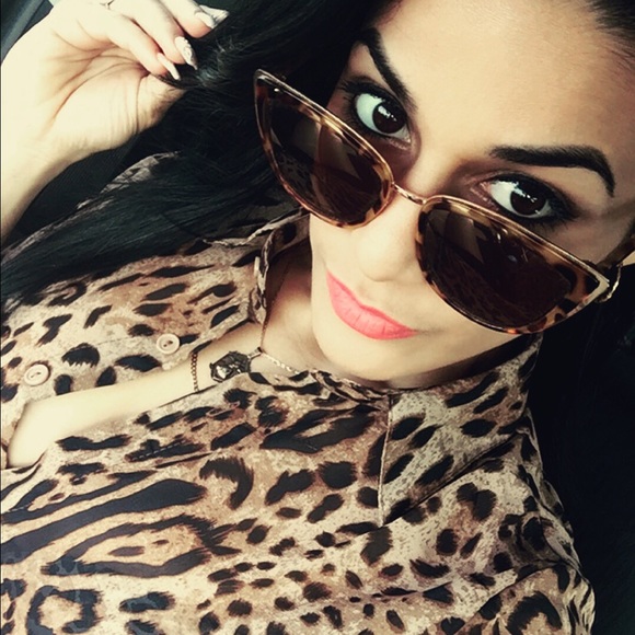 Meet your Posher, Yisel - Picture 1 of 1