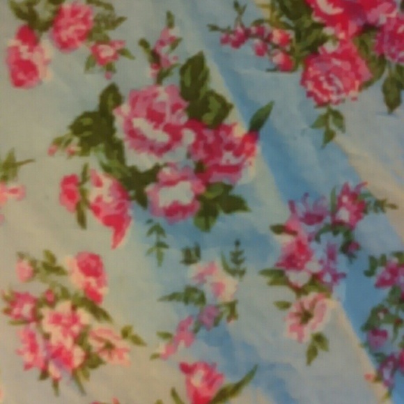 Floral skirt - Picture 2 of 2